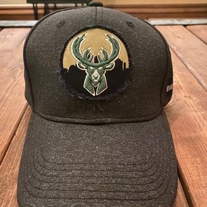 Milwaukee Bucks Adjustable Baseball Hat